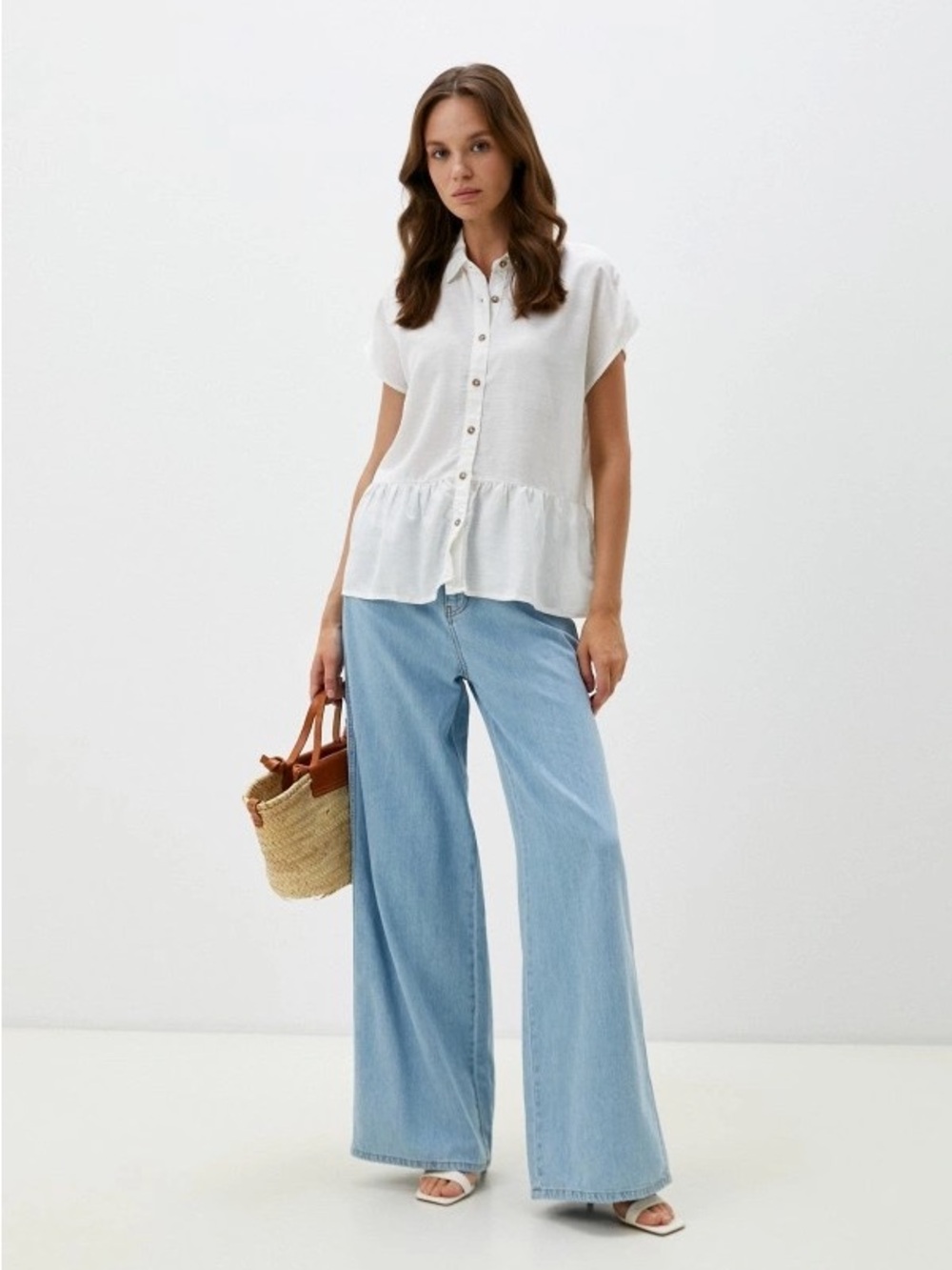 NWT Colin’s Peplum Button-Down Blouse in White - Size S